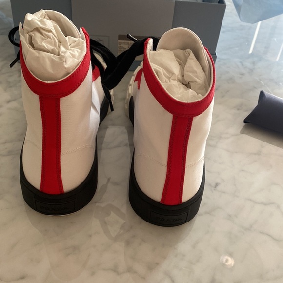 Prada Sneakers White/Navy/Red 40 NWT - Picture 5 of 8